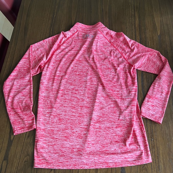 Under Armour Long Sleeve 1/4 Zip - Picture 3 of 3